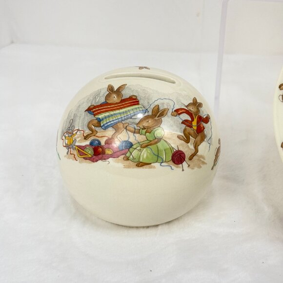 Royal Doulton Bunnykins Nursery Tableware 5 Piece Set Plate Bowl Mugs Coin Bank - Picture 3 of 16